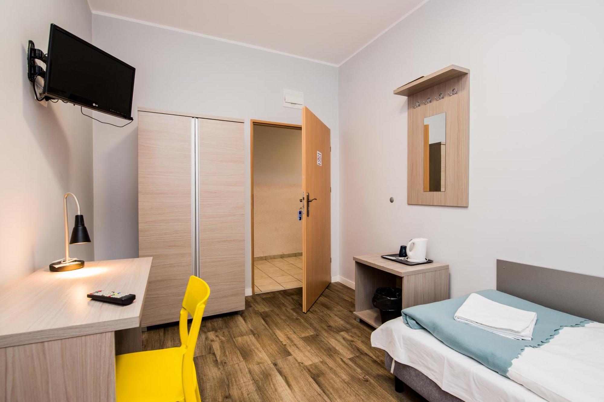 Hotel Sportowy Wolsztyn Buitenkant foto