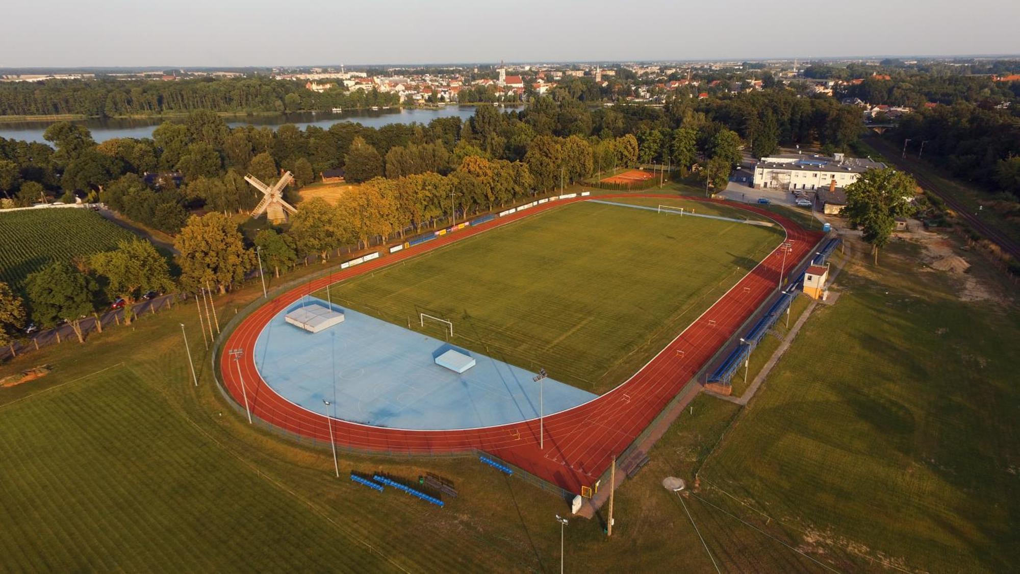 Hotel Sportowy Wolsztyn Buitenkant foto